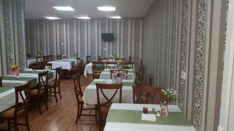 Hotel Reina Boekarest Buitenkant foto